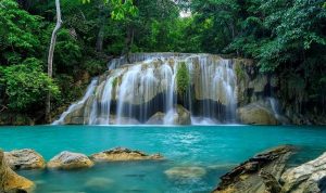 7 Wisata Curug di Bandung yang Populer dan Wajib Dikunjungi