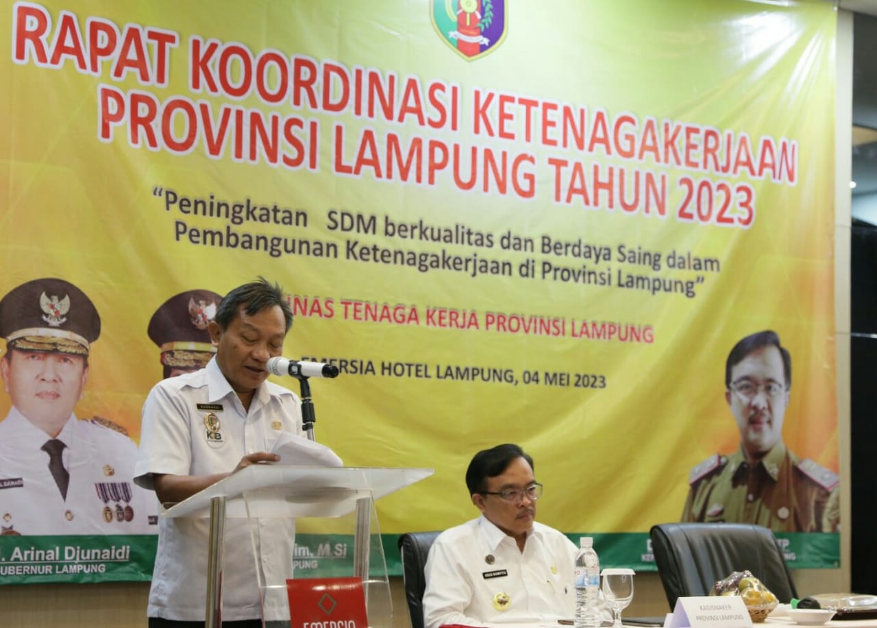 Assisten 2 bidang Perekonomian dan Pembangunan Kusnasdi membuka acara Rapat Koordinasi Ketenagakerjaan Provinsi Lampung Tahun 2023 || Foto: Adpim Pemprov Lampung