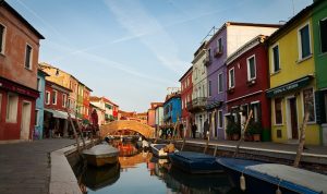 Little Venice Puncak: Harga Tiket, Jam Buka, dan Daya Tariknya