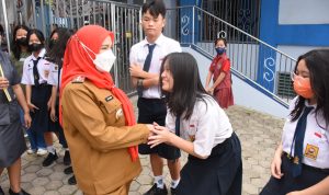 Hardiknas 2023, Walikota Eva Dwiana Sambangi Sekolah di Bandar Lampung