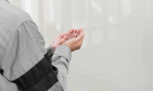 Bacaan Doa Nurbuat, Arti, dan Keutamaan Mengamalkannya