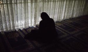 Apa Hukum Sholat Subuh Kesiangan? Simak, Ini Penjelasannya!