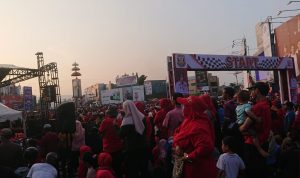 Puluhan Ribu Warga Balam Antusias Ikuti Jalan Sehat HUT Bandar Lampung ke 341