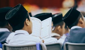 5 Keutamaan Surah Al-Falaq, Dapat Perlindungan dari Allah SWT!