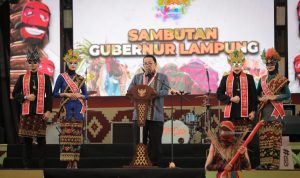 Gubernur Lampung Buka Karnaval Topeng 2023