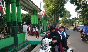 Hari Pertama Masuk Sekolah di Lampung, Begini Keseruannya