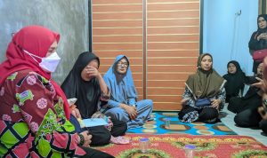 Eva Dwiana Jamin Pendidikan Anak Korban Lift Jatuh Sekolah Az Zahra