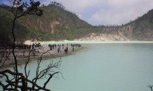 Harga Tiket Kawah Putih, Jam Buka, dan Spot Wisatanya