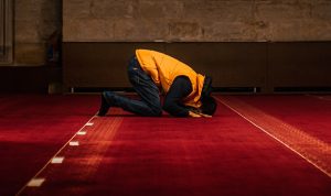 Penting Diketahui, Ini Keutamaan Taubat Bagi Umat Muslim
