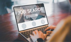 10+ Tips Mencari Kerja di LinkedIn Auto Diterima!