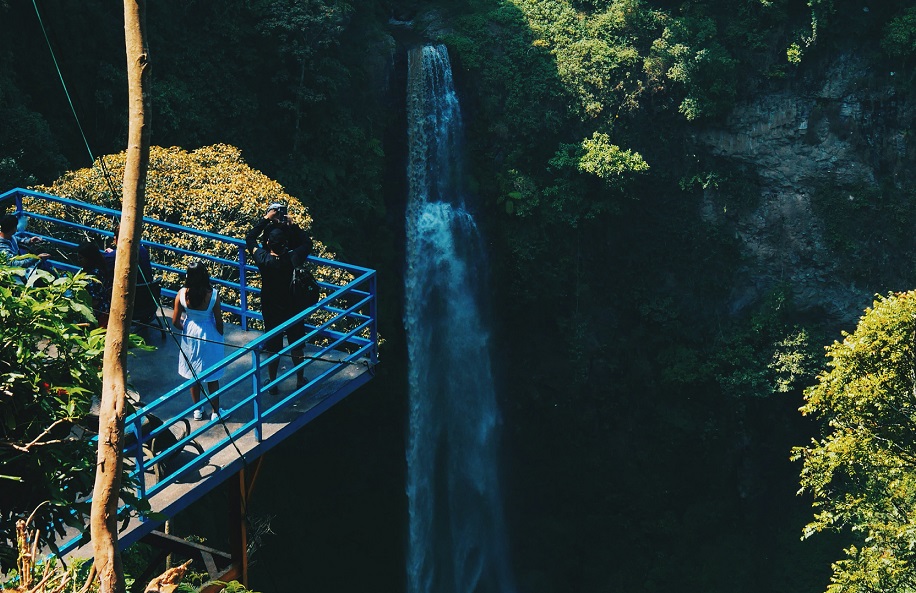 wisata Curug Pelangi Cimahi