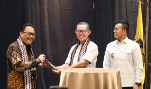 Disaksikan Kepala Kearsipan Nasional, Sekdaprov Fahrizal Resmikan Penggunaan Aplikasi Srikandi di Lingkungan Pemprov Lampung
