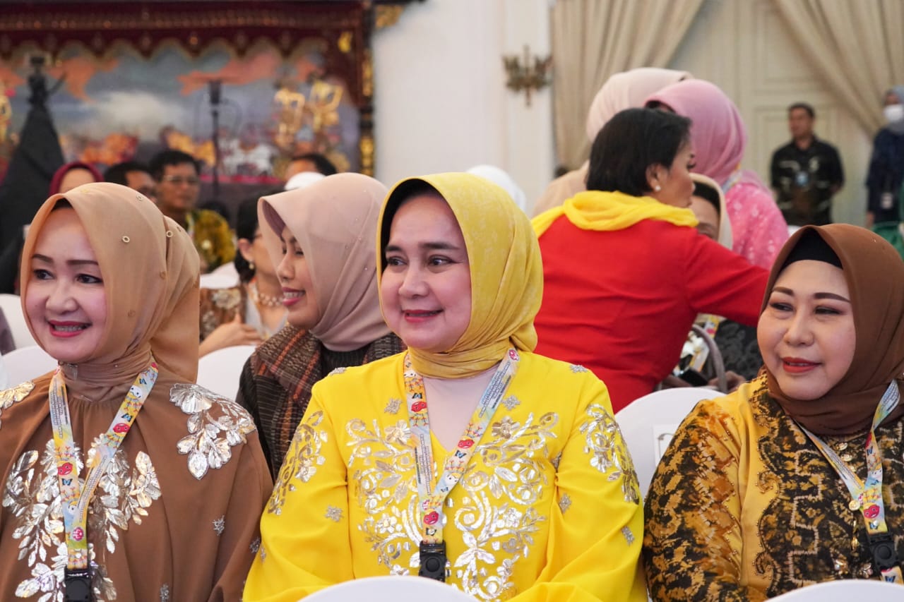 Ketua Deskranasda Provinsi Lampung Riana Sari Arinal mengikuti Rakernas Dewan Kerajinan Nasional (Dekranas) tahun 2023 || Foto: Adpim Pemprov Lampung