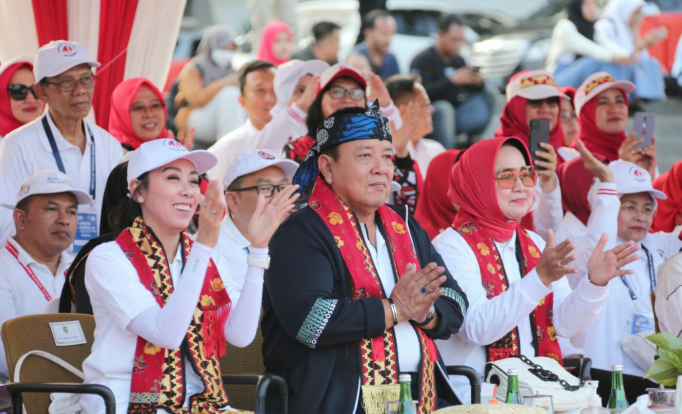 Gubernur saat menghadiri Parade Defile Kontingen Jamnas VII YJI Tahun 2023 || Foto: Adpim Pemprov Lampung