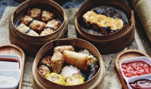 5 Tempat Makan Sekitar Blok M, Bisa Jadi Tempat Nongkrong!