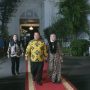Gubernur Arinal Djunaidi bersama Ketua TP PKK Provinsi Lampung, Riana Sari Arinal, menghadiri acara "Istana Berbatik" yang dibuka langsung oleh Presiden Joko Widodo || Foto: Dinas Kominfotik Provinsi Lampung