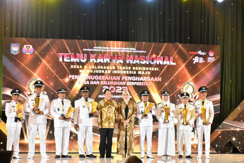 Suasana acara Penganugerahan Pengharhaan Desa dan Kelurahan Berprestasi 2023