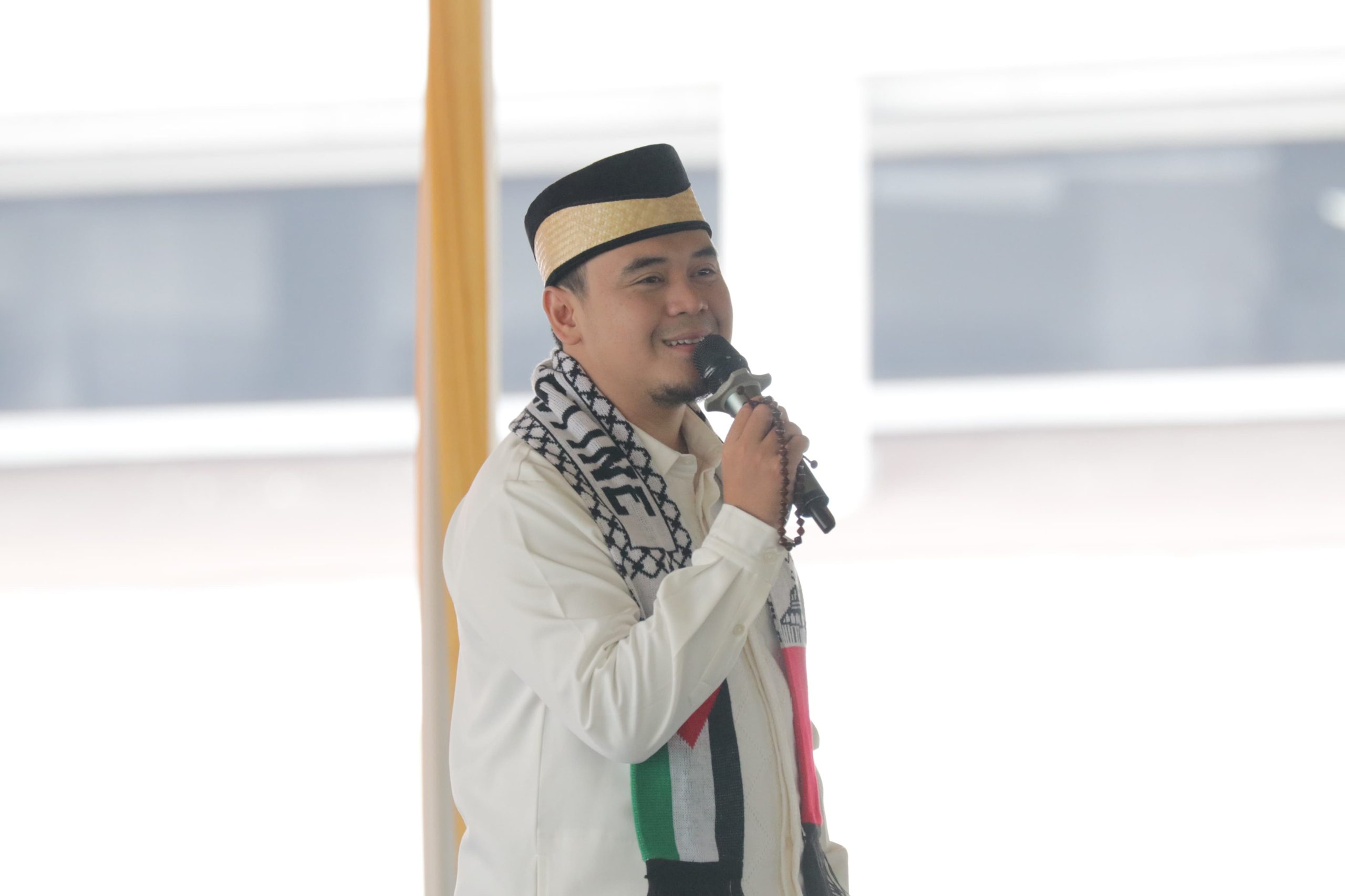 Pemprov Lampung menggelar Pengajian Akbar dan Doa Bersama di Lapangan Kantor Pemerintah Kabupaten Pesisir Barat || Foto: Dinas Kominfotik Provinsi Lampung