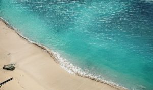 Pantai Tiga Warna Malang: Harga Tiket, Rute, dan Daya Tariknya