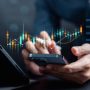 Rekomendasi Aplikasi Trading (Photo iStock) 5W1HINDONESIA.ID