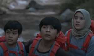 Review Film Petualangan Anak Penangkap Hantu, Cocok Banget Ditonton dengan Para Bocil