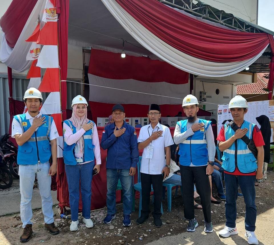Patroli kelistrikan PLN di TPS Kecamatan Tanjung Karang Timur || Foto: PLN UID Lampung