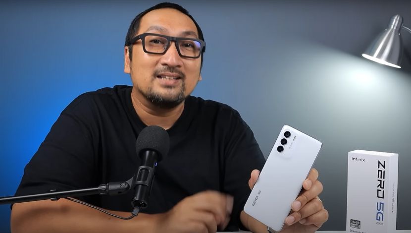 Infinix Zero 5G (2023) (Photo Youtube Jagat Review) 5W1HINDONESIA.ID