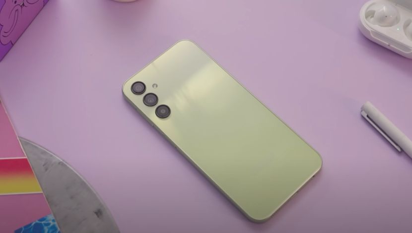 Samsung Galaxy A24 (Photo Youtube GadgetIn) 5W1HINDONESIA.ID