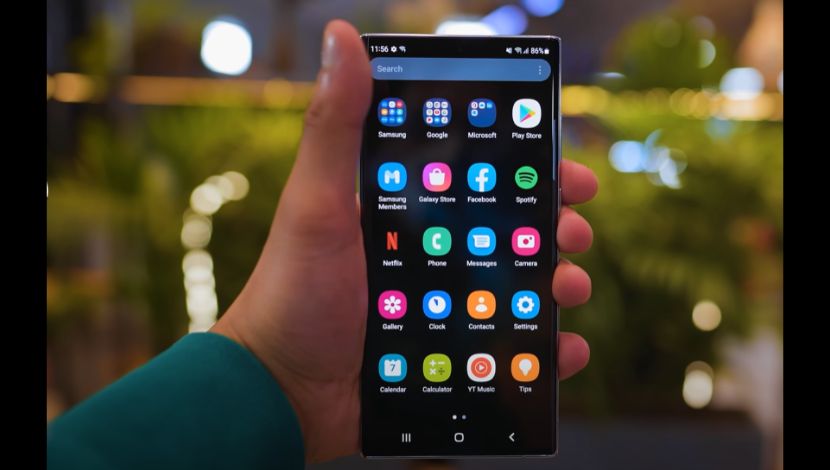 Samsung Galaxy S22 Ultra 5G (Photo Youtube Mrwhosetheboss) 5W1HINDONESIA.ID
