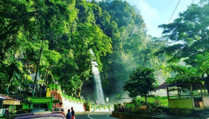Air Terjun Lembah Anai Sumbar: Rute, Harga Tike & Daya Tariknya