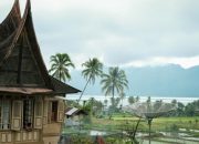 Danau Meninjau Sumbar (Photo Wonderful Image) 5W1HINDONESIA.ID