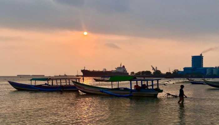 Pantai Pasir Putih Lampung: Wajib Dikunjungi Setidaknya Sekali Seumur Hidup