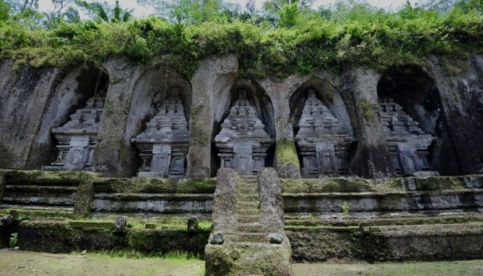 Pura Gunung Kawi Bali: Jam Buka, Rute, Harga Tiket Masuk & Daya Tariknya
