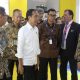 Presiden Republik Indonesia, Joko Widodo (ketiga dari kiri) saat melakukan kunjungan ke Periklindo Electric Vehicle Show (PEVS) 2024, di JIExpo, Kemayoran || Foto: PLN