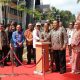 Gubernur Lampung Arinal Djunaidi bersama Asisten Deputi Bidang Teknologi dan Informasi, Kementerian BUMN Rainoc meresmikan Pasar UMKM Lampung, di PKOR Way Halim || Foto: Adpim Pemprov Lampung