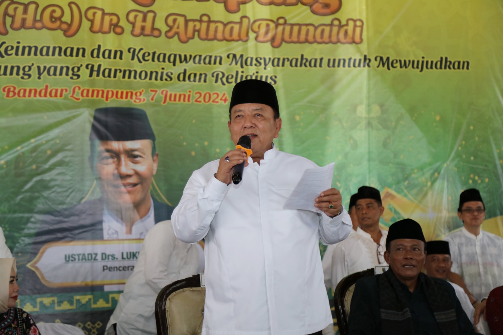 Gubernur Arinal saat menghadiri acara Pengajian Akbar bersama masyarakat Kota Bandar Lampung || Foto: Adpim Pemprov Lampung
