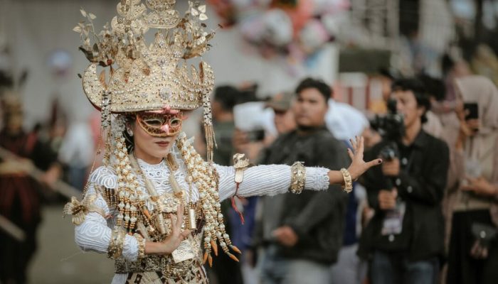 Pj Gubernur Samsudin Buka Festival Krakatau ke-33 Tahun 2024