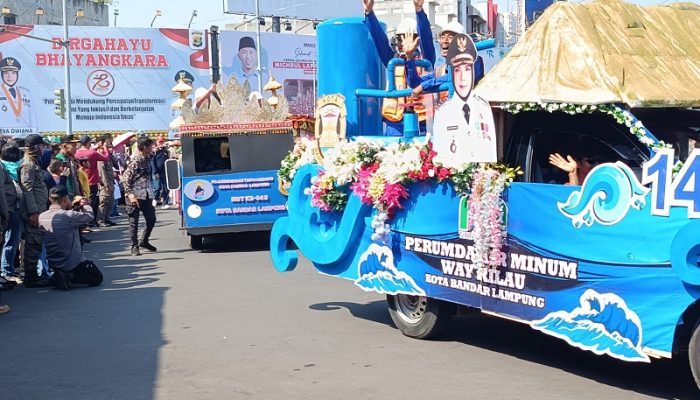 Festival Jalanan Bandar Lampung: Karnaval Mobil Hias Meriahkan HUT Kota ke-342!