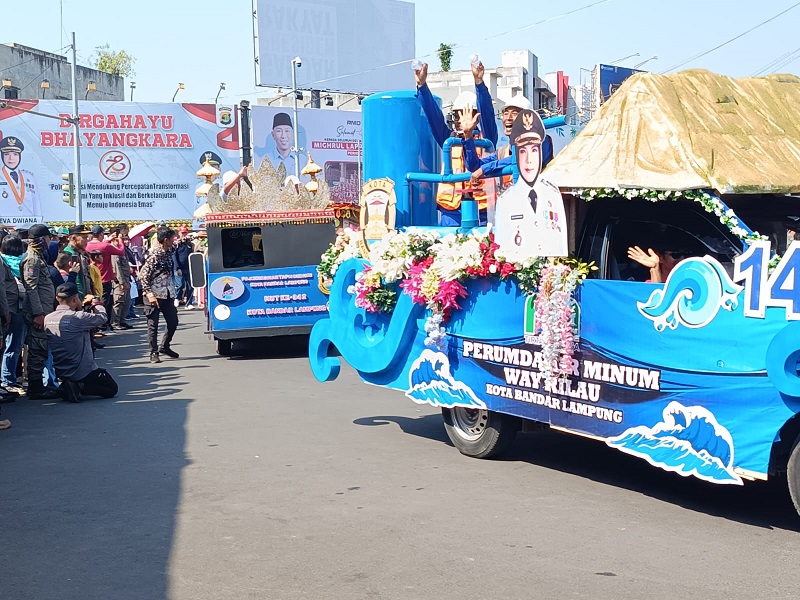 Pawai Budaya dan Kendaraan Hias Bandar Lampung 2024 di Tugu Adipura || Foto: 5W1HINDONESIA.ID