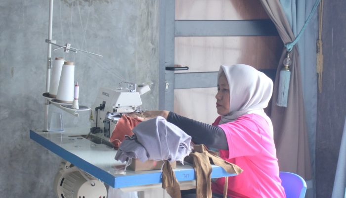 Peringati Hari Anak Nasional, PLN Peduli Gelar Pelatihan Menjahit dan Wirausaha bagi Orang Tua Komunitas Cerebral Palsy Lampung