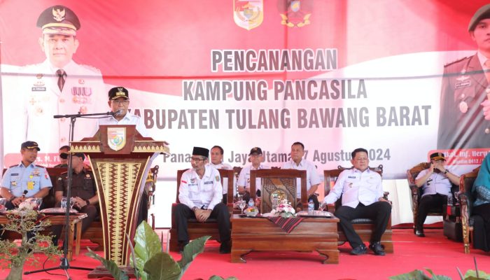 Pj Gubernur Samsudin Canangkan 7 Tiyuh sebagai Kampung Pancasila