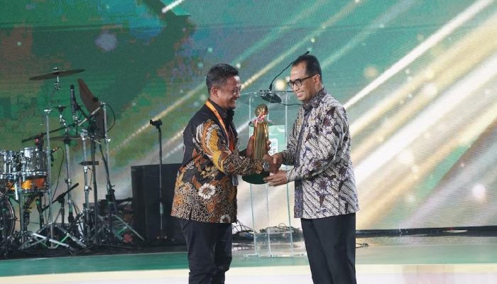 Pemprov Lampung Terima Penghargaan Wahana Tata Nugraha 2024