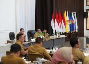 Pj Gubernur Samsudin Buka Rapim Bersama Kepala OPD dalam Rangka Evaluasi Pelaksanaan Program Kegiatan Tahun 2024