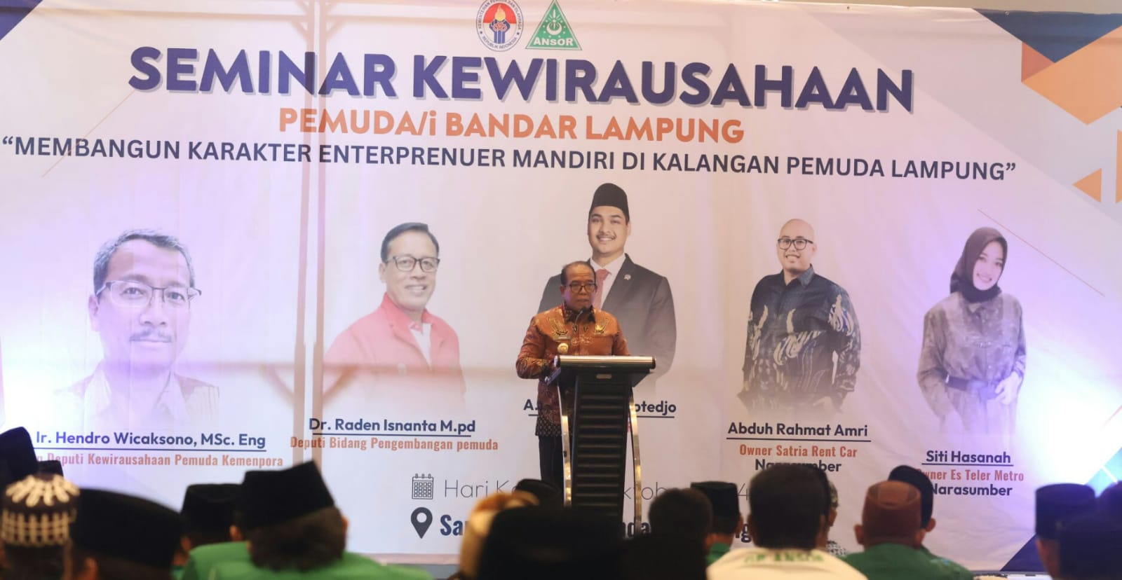 Pj. Gubernur Lampung Samsudin menghadiri acara seminar kewirausahaan pemuda-pemudi Bandar Lampung di Hotel Santika || Foto: Dinas Kominfo dan Statistik Provinsi Lampung