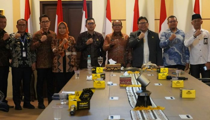 Bahas Peningkatan Pelayanan Publik, Pj Gubernur Lampung Terima Kunjungan Pimpinan Ombudsman RI dan Tim Bappenas