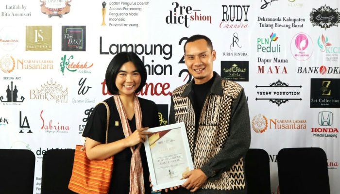 Semangat 5 Tahun Kepemimpinan Erick Thohir, PLN Dukung Mitra Binaan Meriahkan Ajang Lampung Fashion Tendance
