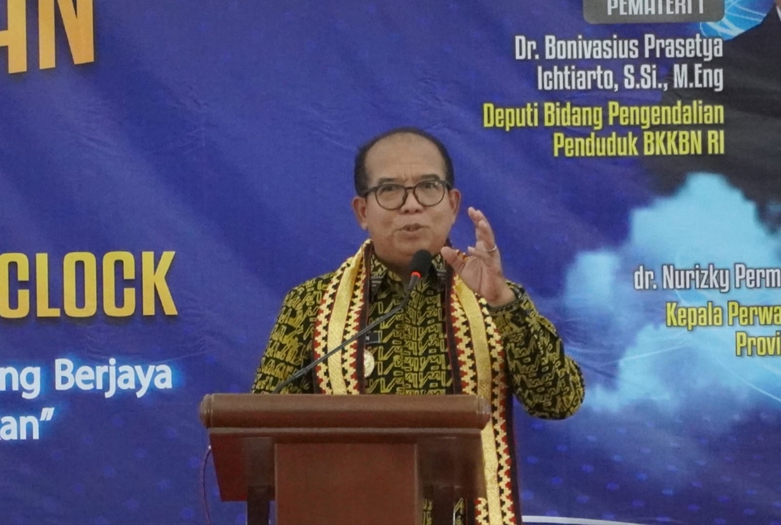 Pj. Gubernur Lampung Samsudin membuka Seminar Kependudukan dan Grand Launching Population Clock sekaligus menjadi Keynote Speech, bertempat di Auditorium Institut Teknologi Sumatera (Itera) || Foto: Dinas Kominfo dan Statistik Provinsi Lampung