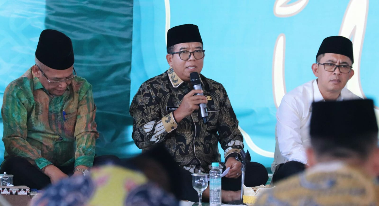 Pj. Gubernur Lampung Samsudin memimpin Rapat Pembentukan Tim Pembangunan Masjid Al-Hijrah Kota Baru Kabupaten Lampung Selatan, di Masjid Al-Hijrah Kota Baru || Foto: Dinas Kominfo dan Statistik Provinsi Lampung