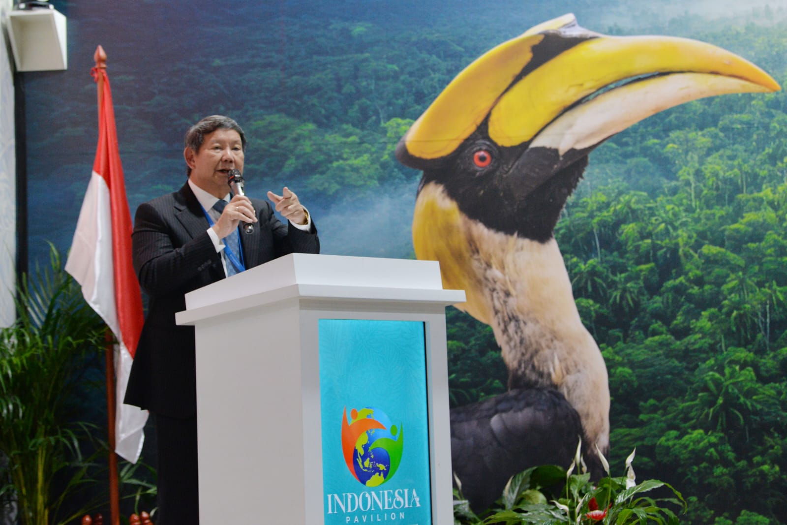 Utusan Khusus Indonesia dalam COP 29, Hashim Djojohadikusumo menyatakan, di bawah kepemimpinan Presiden Prabowo Subianto, Indonesia berkomitmen penuh untuk menjalankan semua komitmen yang telah dibuat oleh Presiden-Presiden sebelumnya terkait program transisi energi selaras dengan upaya mitigasi perubahan iklim || Foto: PLN