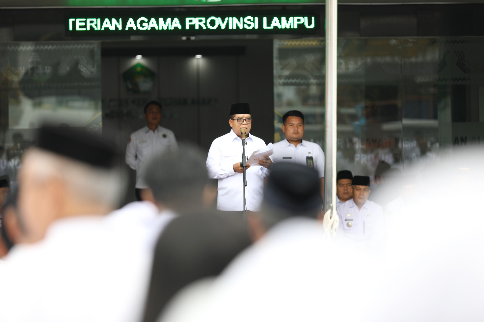Pj. Gubernur Lampung Samsudin menjadi Pembina Upacara, dalam peringatan Hari Amal Bakti (HAB) ke-79 || Foto: Adpim Pemprov Lampung